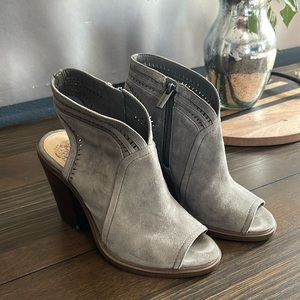 Vince Camuto Grey suede Booties size 5.5